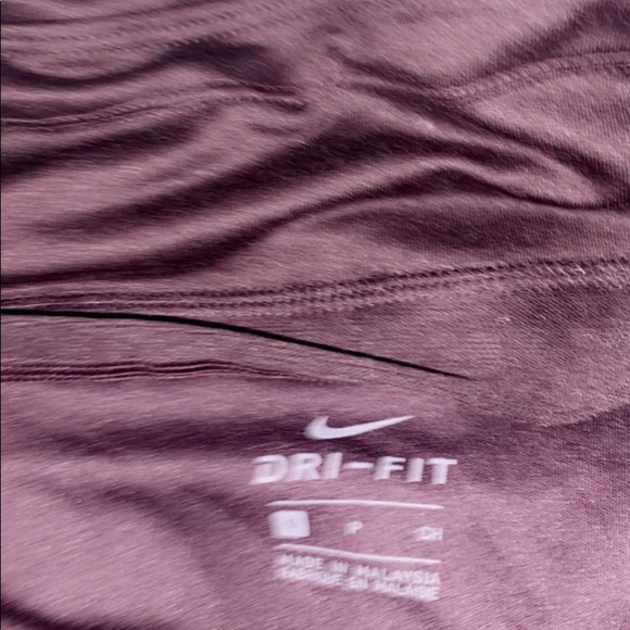 nike shorts - Picture 3 of 3